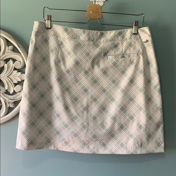Greg Norman golf skirt - Picture 3 of 10